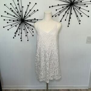 eesome White Lace Dress Sleeveless V-Neck Boho Mini Dress